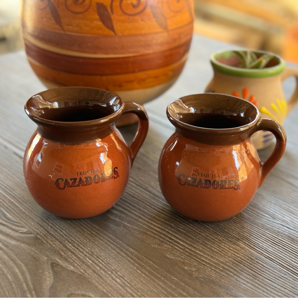Cazadores (tequila) mug set, beautiful, great condition, sold as a set ONLY